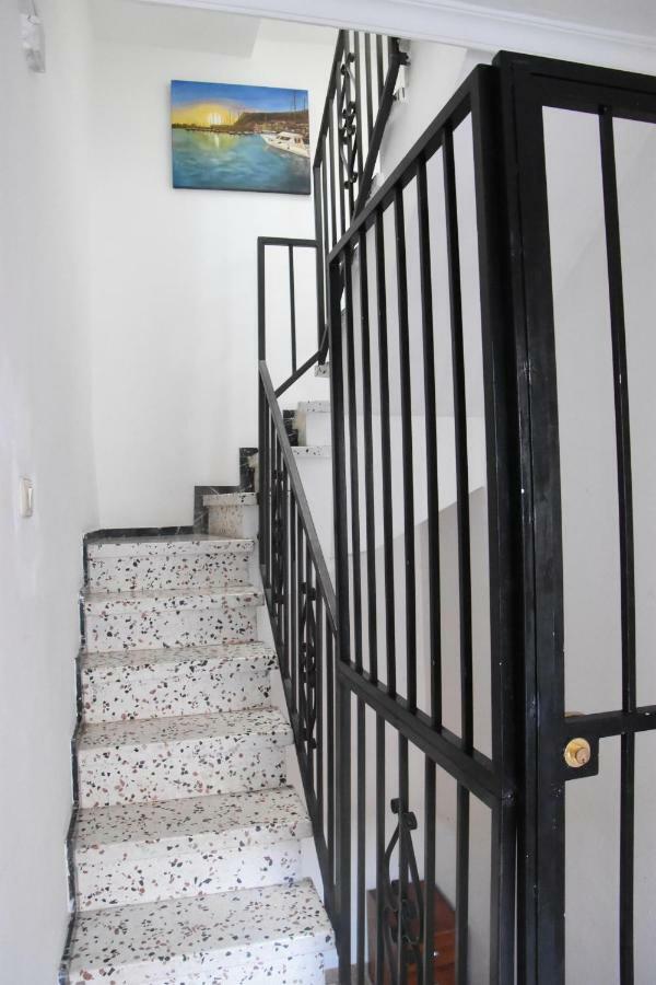 Apartamento Enzo Puerto De Mogan Exterior photo
